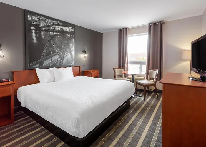 Super 8 By Wyndham Trois-Rivieres