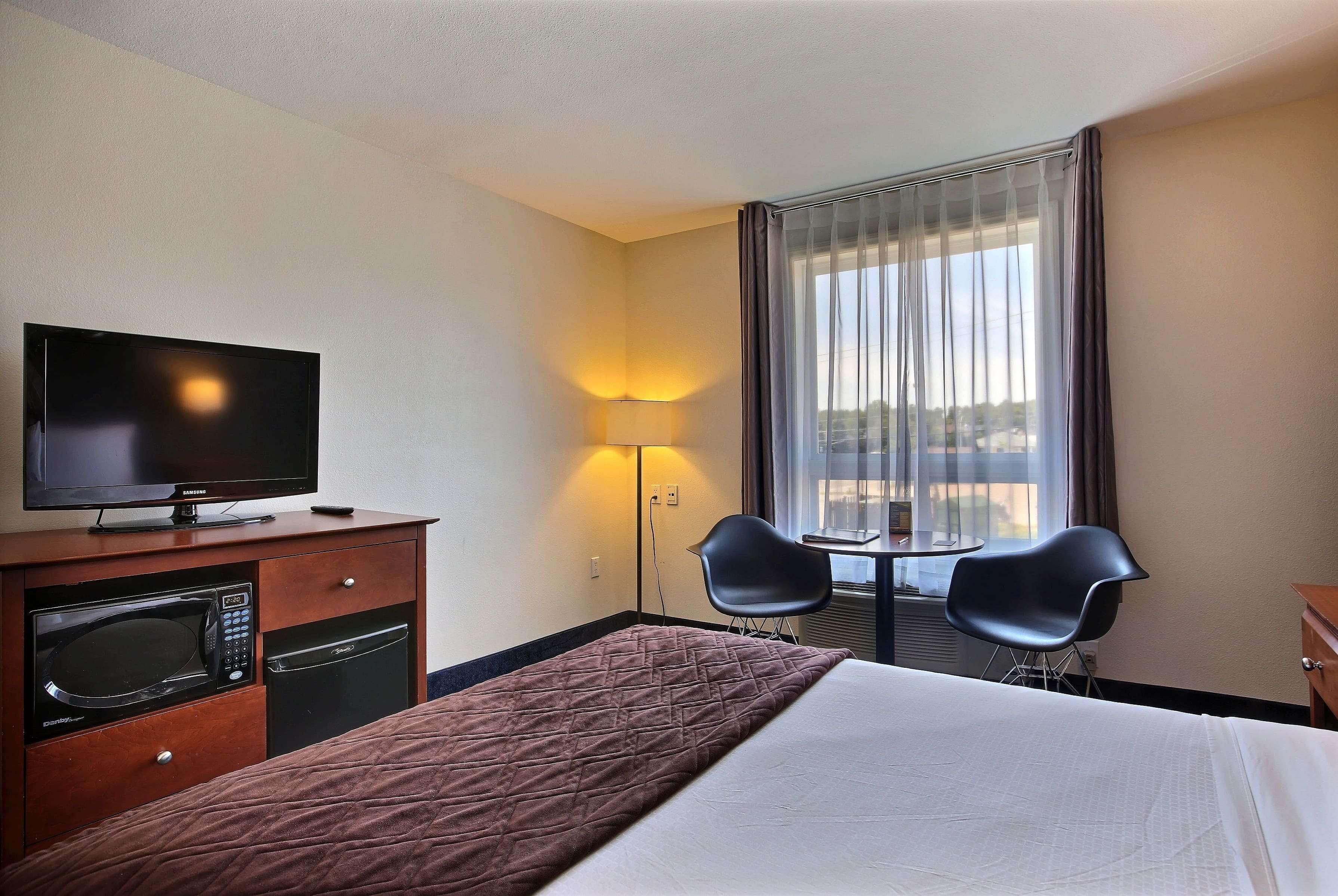 Super 8 By Wyndham Hotel Trois-Rivières