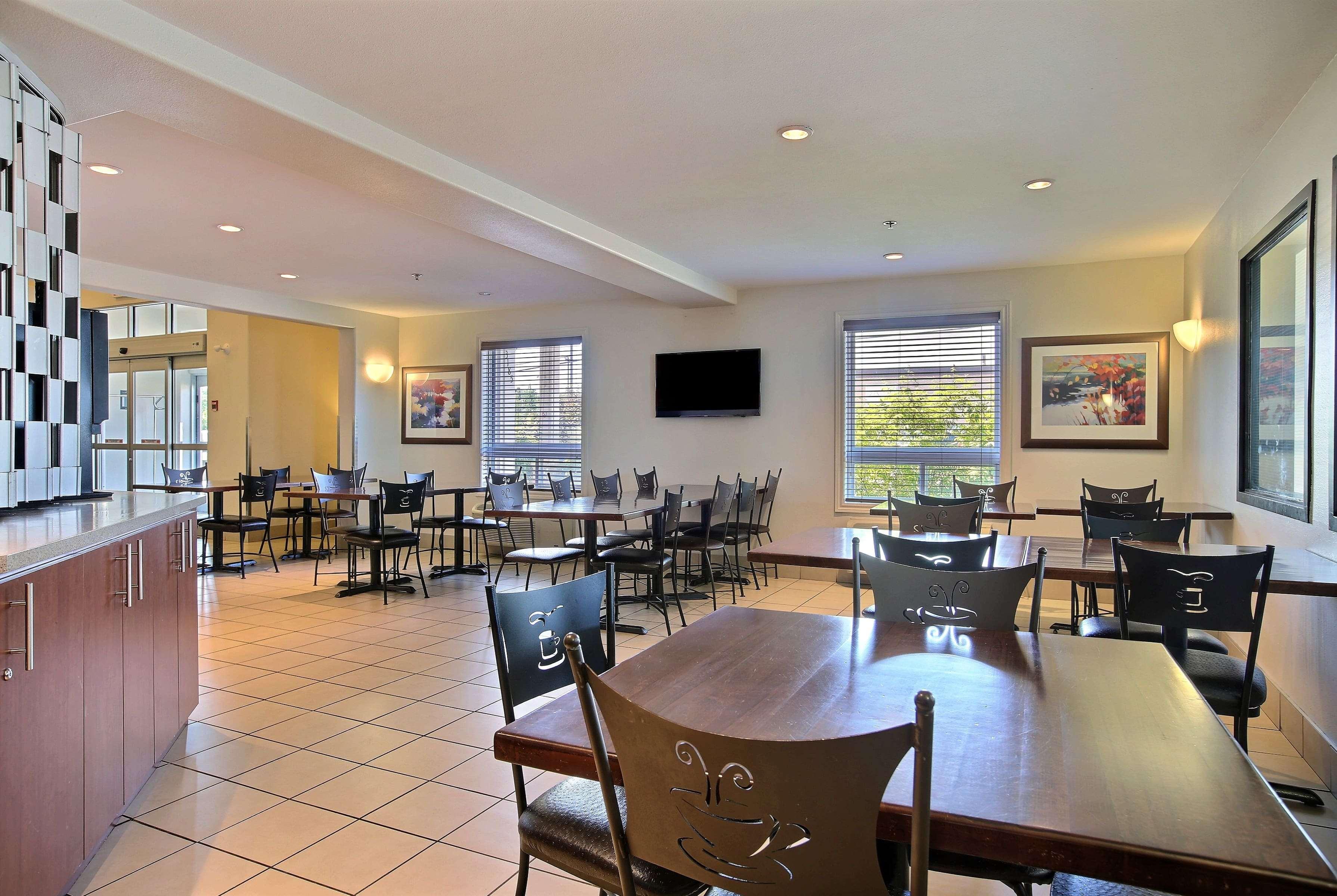 Super 8 By Wyndham Trois-Rivières