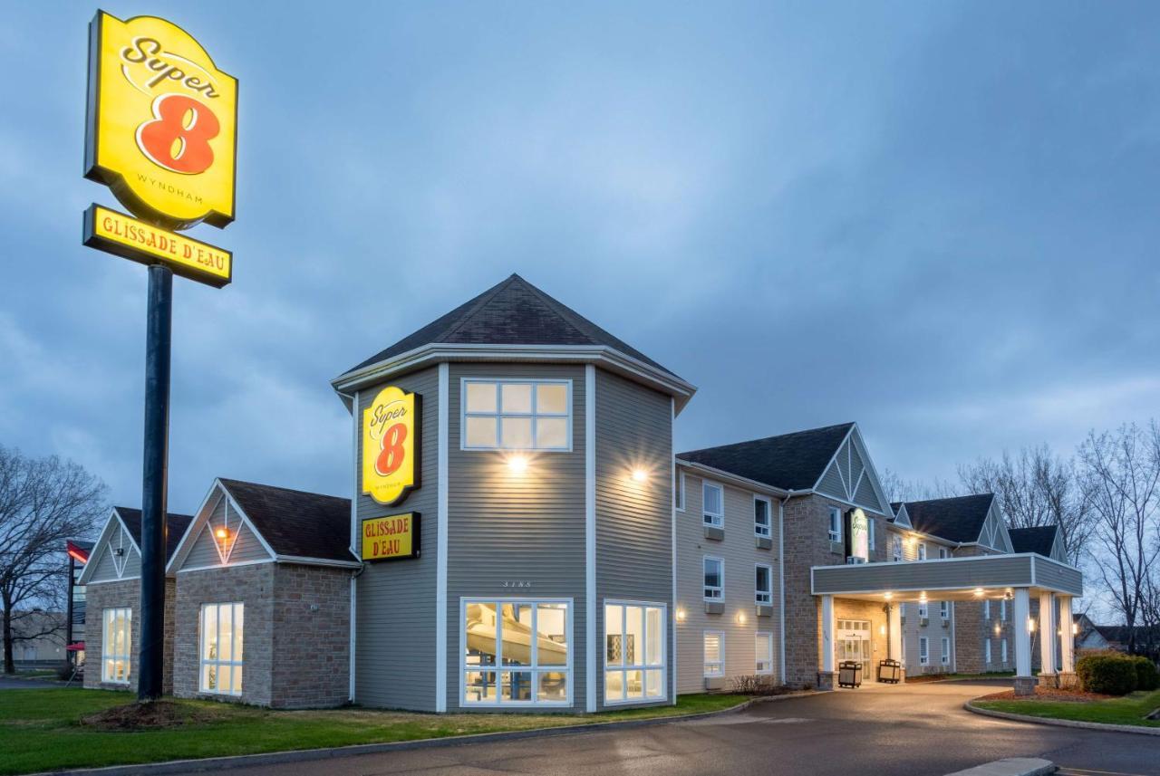 Hotel Super 8 By Wyndham Trois-Rivières