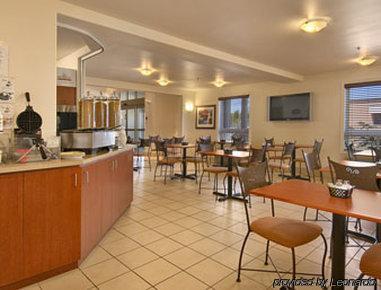 Super 8 By Wyndham 3*