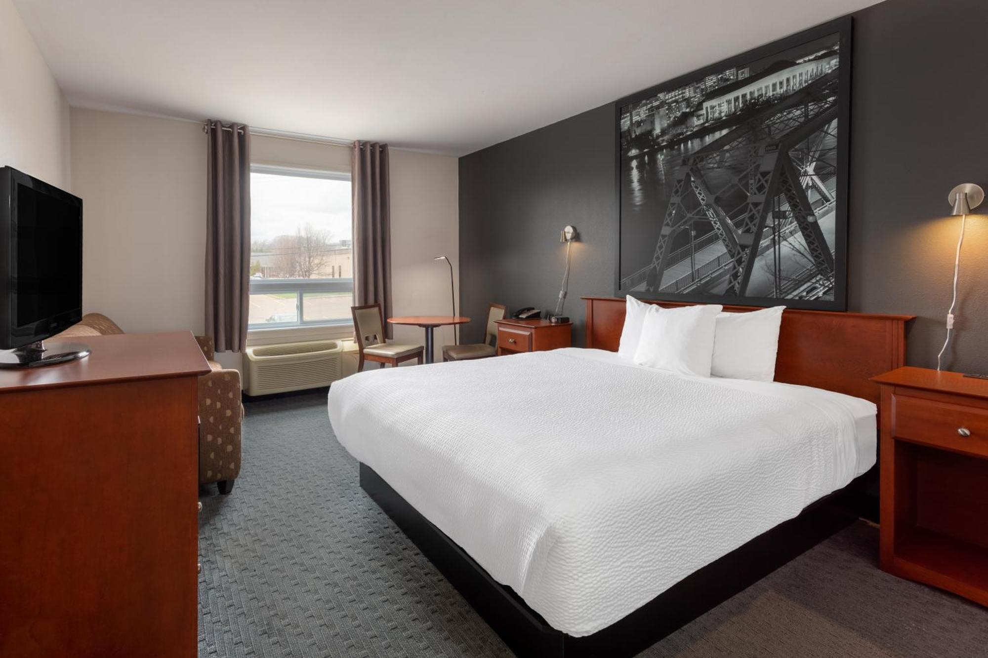 Super 8 By Wyndham 3*