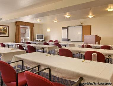 Super 8 By Wyndham Hotel 3*